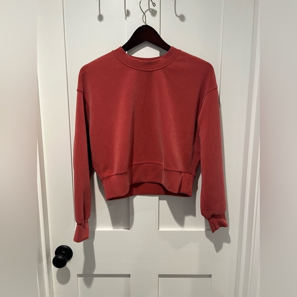 Lululemon Perfectly Oversized Cropped Crew *Softstreme Cayenne- Women's 0 NWOT - Picture 3 of 7